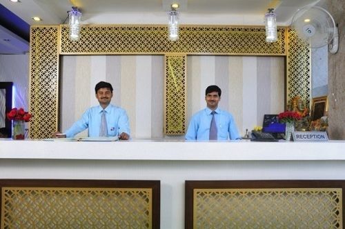 Hotel Grand Plaza New Delhi Bagian luar foto