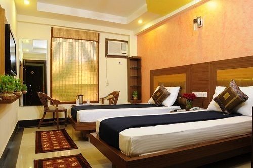 Hotel Grand Plaza New Delhi Bagian luar foto