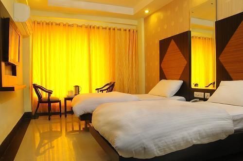 Hotel Grand Plaza New Delhi Bagian luar foto