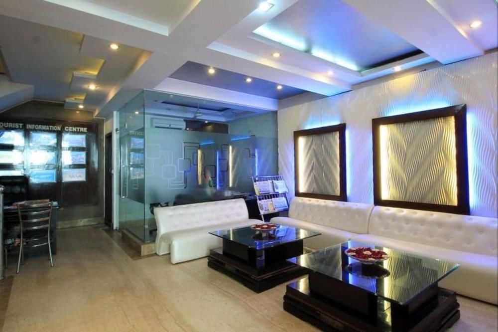 Hotel Grand Plaza New Delhi Bagian luar foto